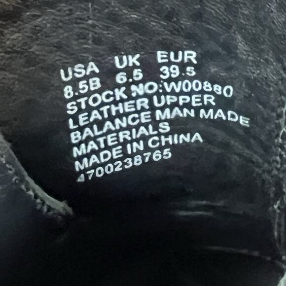 Wolverine 1000 Mile Ankle Bootie Block Heel Tan Black Leather Womens 8.5 Slip On - Picture 11 of 11